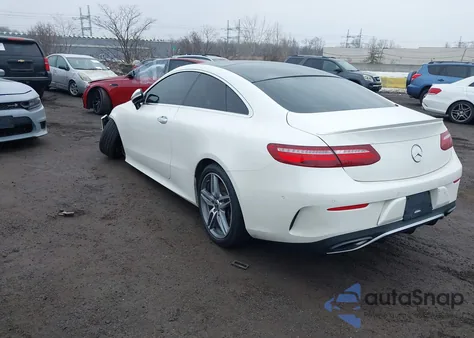 2018 Mercedes-Benz E 400 4Matic z USA, uszkodzony, nr VIN WDD1J6GBXJF010177